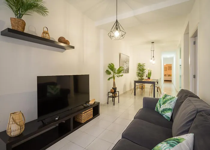 Family Nestor De La Torre Las Palmas de Gran Canaria